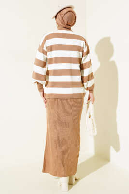 Kalın Çizgili Jile Triko İkili Takım Büsküvi - Triko İkili Takım