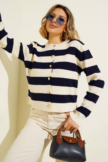 Kalın Çizgili Triko Hırka Lacivert Ekru - Kadın Giyim Modelleri