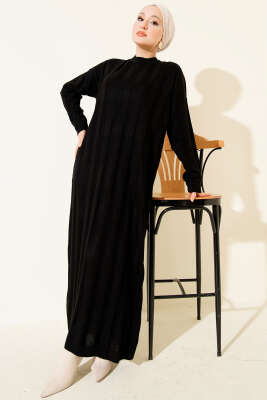 Kalın Dik Şeritli Triko Elbise Siyah - NESSİA