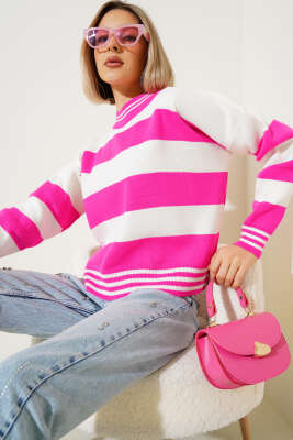 Kalın Yatay Çizgili Triko Crop Kazak Fuşya - Kadın Giyim Modelleri