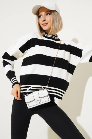 Kalın Yatay Çizgili Triko Crop Kazak Siyah - Yeni Giyim