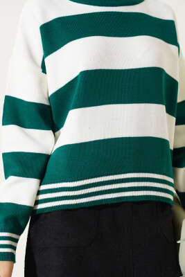 Kalın Yatay Çizgili Triko Crop Kazak Zümrüt - Kadın Giyim Modelleri