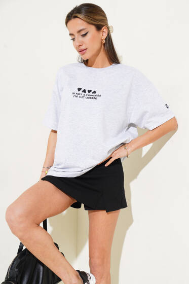Kalp Baskılı Yazılı T-shirt Melanj Gri - Kadın Giyim Modelleri