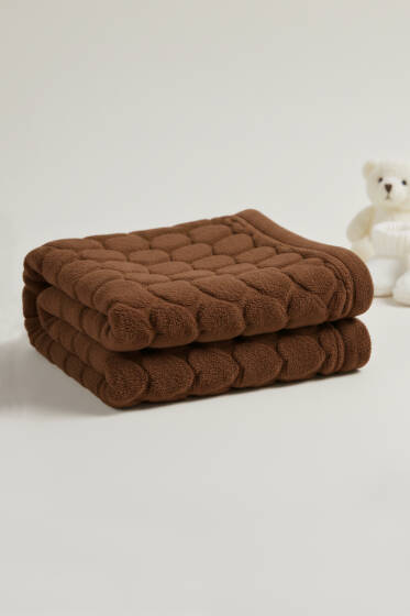 Kalp Desenli Bebek Battaniye Kahve - Battaniye