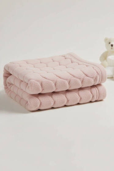 Kalp Desenli Bebek Battaniye Pudra - Battaniye