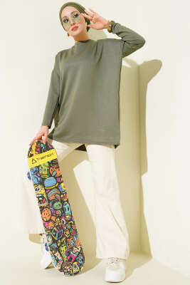 Kalp Detaylı Basic Tunik Haki - Tunik