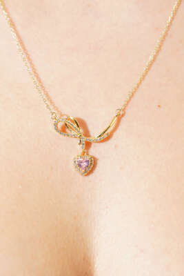 Kalp Detaylı Fiyonk Kolye Gold - Kolye