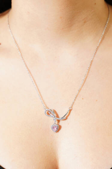 Kalp Detaylı Fiyonk Kolye Gümüş - Kolye