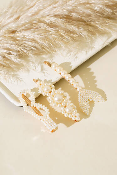 Kalp Figürlü İncili Toka Set Gold - Toka