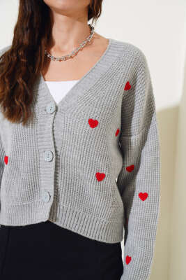 Kalp Nakışlı Kısa Triko Hırka Gri - Kadın Giyim Modelleri