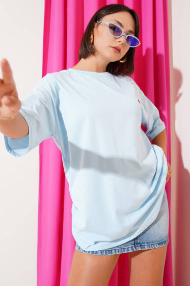 Kalp Nakışlı T-shirt Bebe Mavi - Kadın Giyim Modelleri