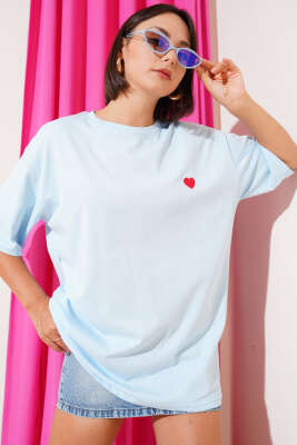 Kalp Nakışlı T-shirt Bebe Mavi - Kadın Giyim Modelleri