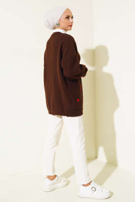 Kalp Nakışlı Triko Hırka Kahve - Triko Hırka