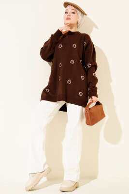 Kalp Nakışlı Triko Kazak Kahve - Triko Kazak