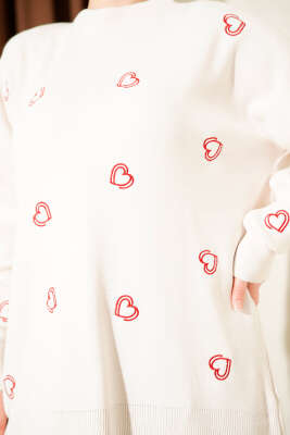 Kalp Nakışlı Triko Kazak Taş - Yılın Fırsatı