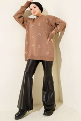 Kalp Nakışlı Triko Kazak Vizon - Yılın Fırsatı