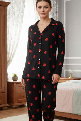 Kalp Süslemeli Düğmeli Süet Pijama Takımı Siyah Kırmızı - Pijama