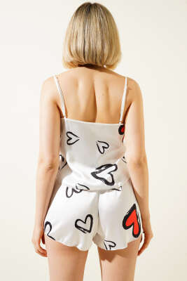 Kalpli Askılı Saten Pijama Takım Beyaz - Kadın Pijama Takımı