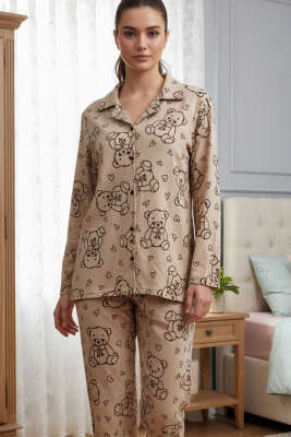 Kalpli Ayıcık Desenli Süet Kruvaze Yaka Pijama Takımı Latte - Pijama