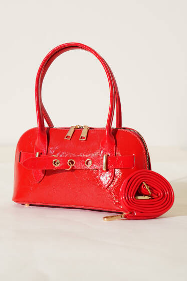 Kanca Detaylı Fermuarlı Rugan Çanta Kırmızı - Kol Çantası