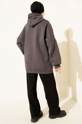 Kanguru Cepli Kapüşonlu Şardonlu Sweatshirt Füme - Tunik