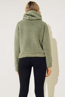 Kanguru Cepli Peluş Sweatshirt Çağla Yeşil - Kadın Giyim Modelleri