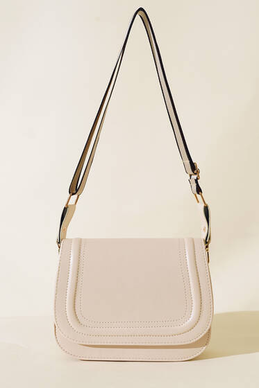 Kapaklı Baget Çanta Bej - Kol Çantası