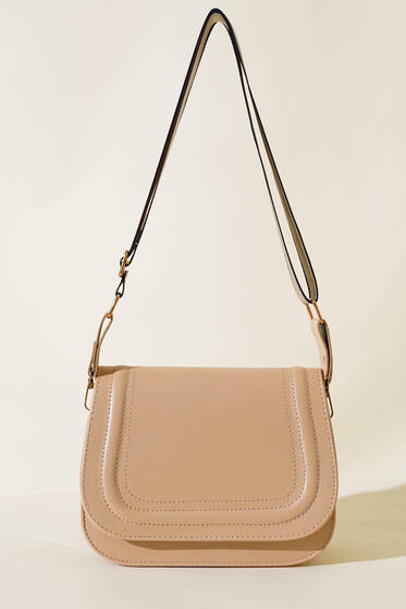 Kapaklı Baget Çanta Latte - Kol Çantası