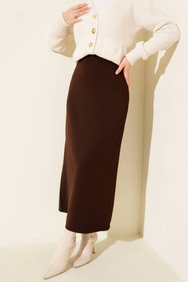 Kapalı Yırtmaçlı Kalem Etek Acı Kahve - Etek