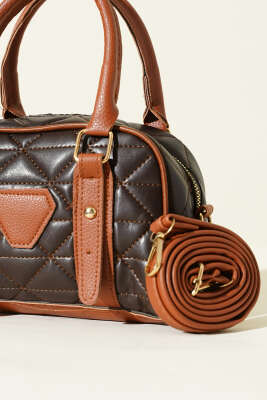 Kapitone Detay Fermuarlı Çanta Acı Kahve - Kol Çantası