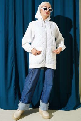 Kapitone Garnili Scuba Kap Beyaz - Dış Giyim&Mont