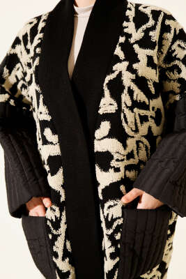 Kapitone Granili Cepli Triko Hırka Siyah - Hırka