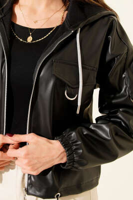 Kapşonlu Kısa Deri Ceket Siyah - Kadın Giyim Modelleri