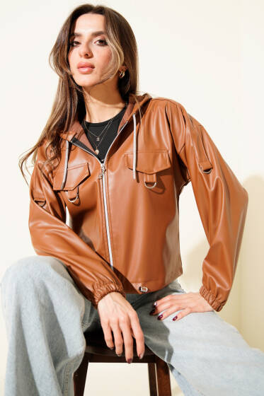 Kapşonlu Kısa Deri Ceket Taba - Kadın Giyim Modelleri