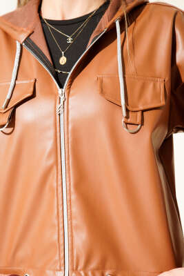 Kapşonlu Kısa Deri Ceket Taba - Kadın Giyim Modelleri