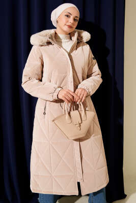 Kapüşonlu Baklava Kapitone Uzun Mont Bej - Mont