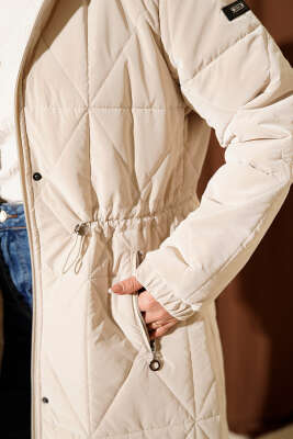 Kapüşonlu Baklava Kapitone Uzun Mont Taş - Mont