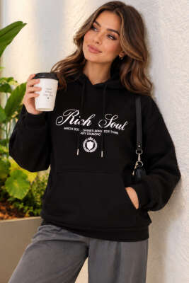 Kapüşonlu Baskı Detaylı Sweatshirt Siyah - Kadın Giyim Modelleri