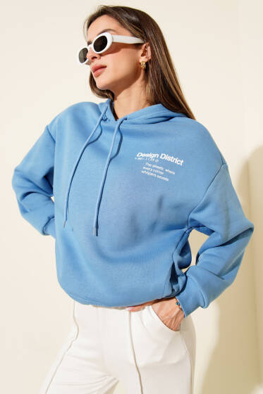 Kapüşonlu Baskılı Üç İplik Sweatshirt Mavi - Kadın Giyim Modelleri