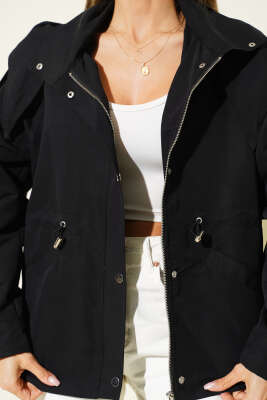 Kapüşonlu Bel Lastikli Kısa Trençkot Siyah - Kadın Giyim Modelleri