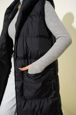 Kapüşonlu Cepli Uzun Şişme Yelek Siyah - Yelek