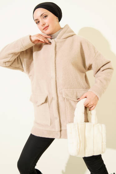Kapüşonlu Çıtçıtlı Kaban Bej - Kaban