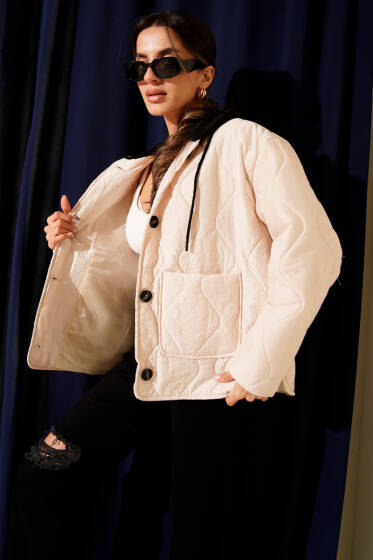 Kapüşonlu Düğmeli Kapitone Ceket Bej - Kadın Giyim Modelleri