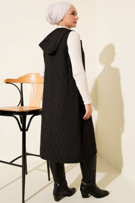 Kapüşonlu Düğmeli Kapitone Yelek Siyah - Yelek