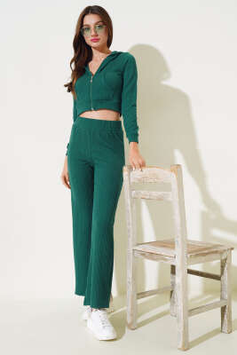 Kapüşonlu Fermuarlı Kısa Hırka Takım Yeşil - Kadın Giyim Modelleri