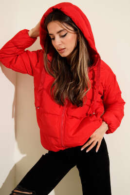 Kapüşonlu Fermuarlı Kısa Şişme Mont Kırmızı - Kadın Giyim Modelleri
