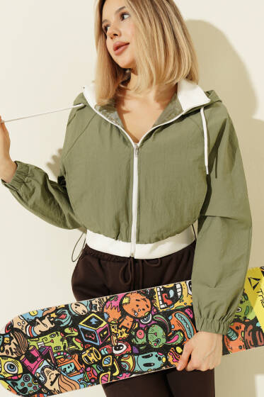 Kapüşonlu Paraşüt Crop Ceket Haki - Kadın Giyim Modelleri