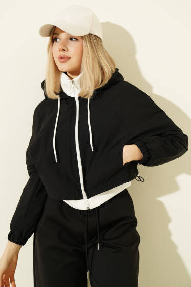 Kapüşonlu Paraşüt Crop Ceket Siyah - Kadın Giyim Modelleri
