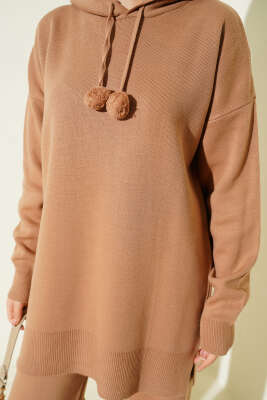 Kapüşonlu Ponponlu Triko İkili Takım Latte - İkili Takım