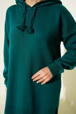 Kapüşonlu Ponponlu Triko İkili Takım Zümrüt - İkili Takım